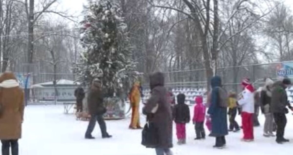    Курские спасатели провели День спорта