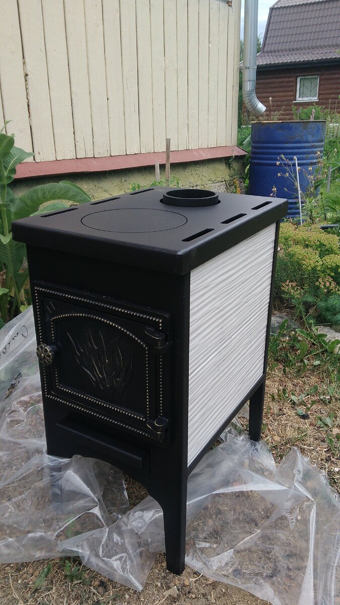 эта печка стоит на втором этаже с выводом в трубу основной печи