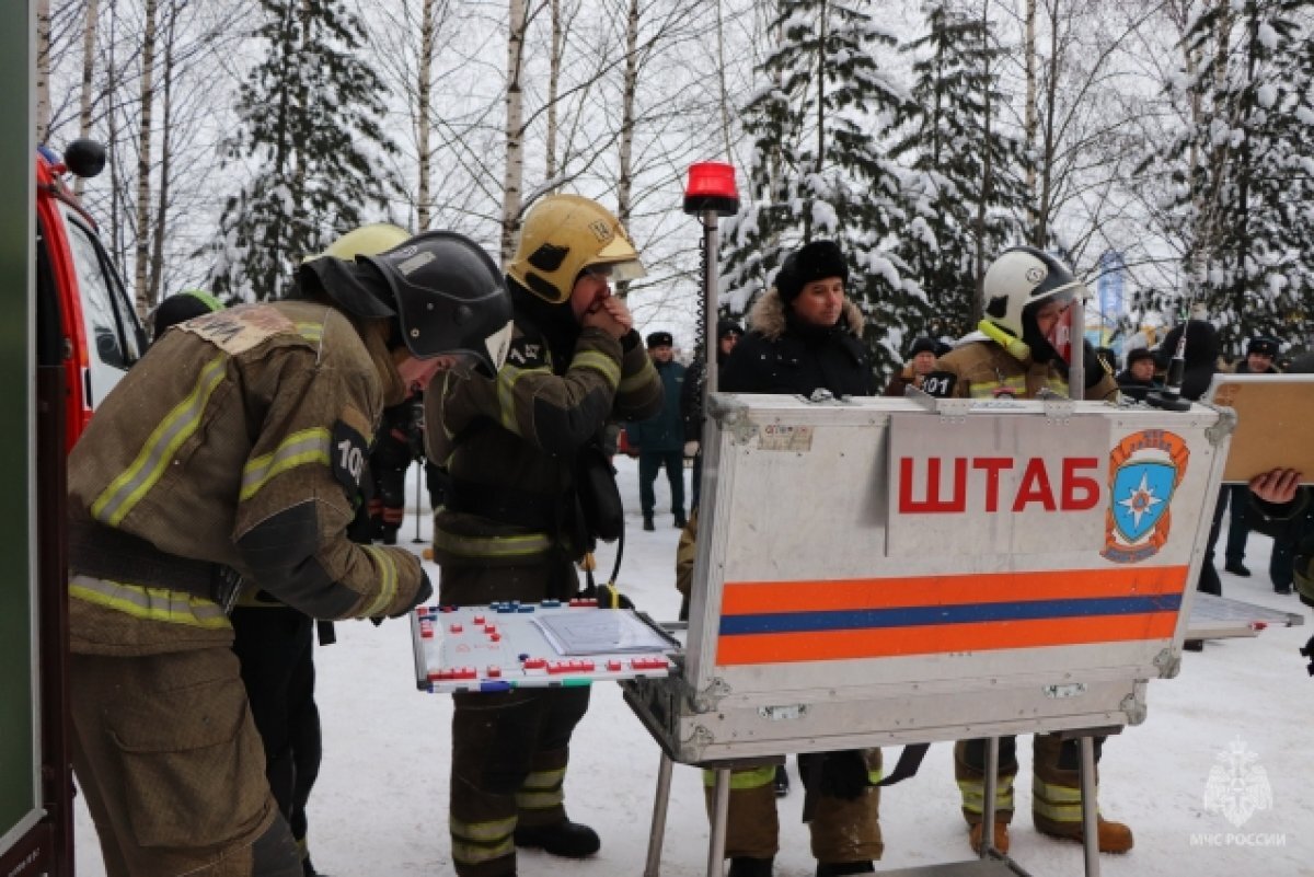    68-летний мужчина погиб на пожаре в многоквартирном доме в Коми