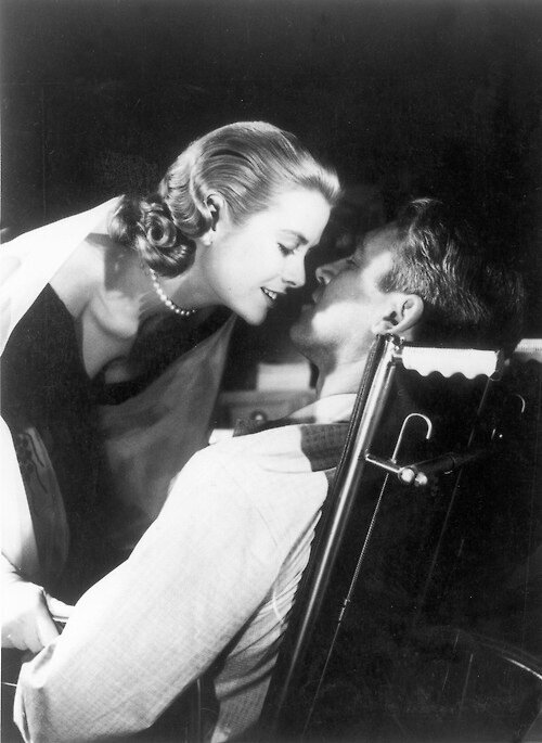 Кадр из фильма "Окно во двор" // Кинопоиск 