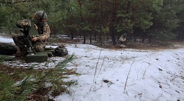     Ивановские десантники обеспечивают устойчивое управление войсками на Артемовском направлении