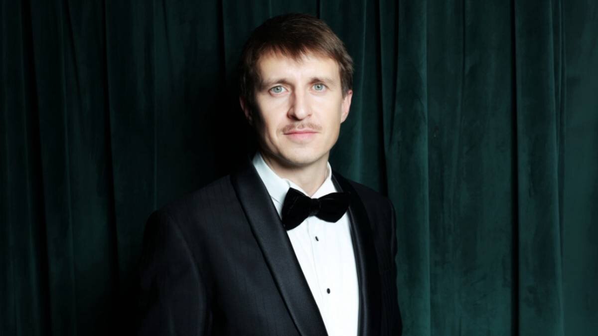    Режиссер Алексей Нужный на премьере своего сказочного фильма-приключения «Бременские музыканты» по мотивам советского мультфильма / Фото: Пресс-служба фильма «Бременские музыканты»