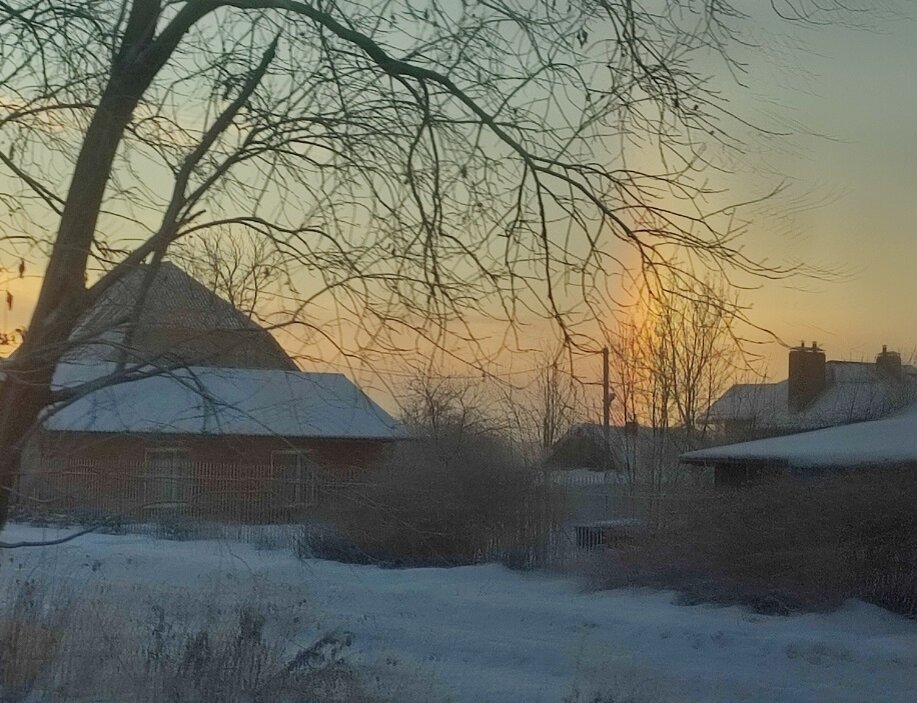 Зимняя радуга (гало).