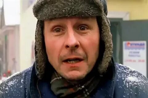 Поль де Руссо, барон, потомственный аристократ, живёт под Парижем (Тьерри Монфрей)