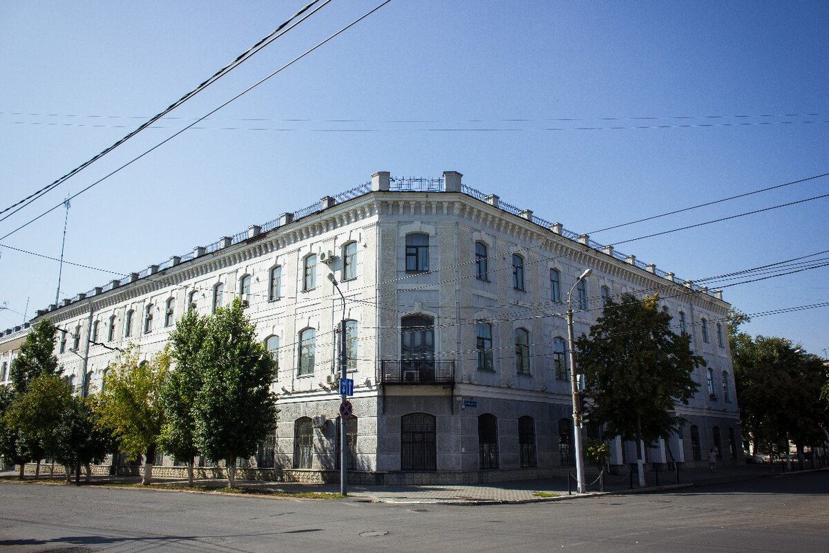 ОКН «Гостиница американская М.Г. Хусаинова», 1901 г., Оренбургская область,  г. Оренбург (выдержки из историко-культурных исследований) | Национальный  исследовательский институт культурного наследия | Дзен