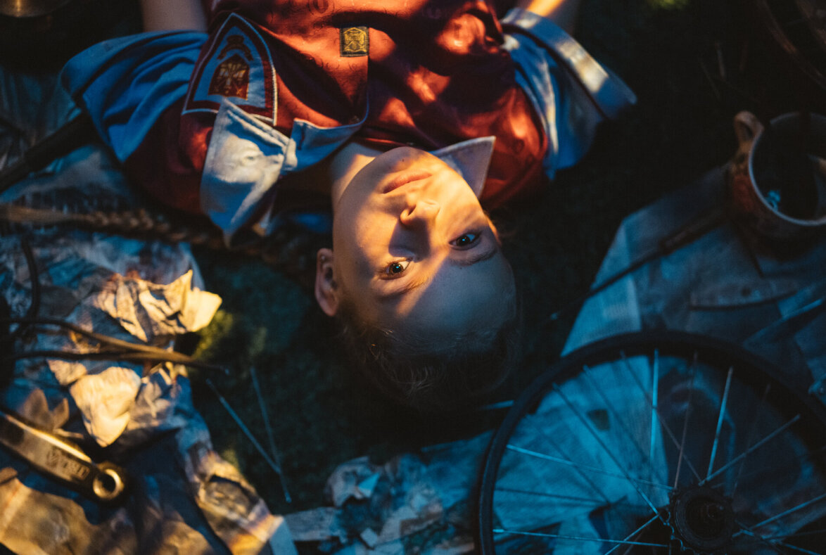    «Задира»: 5 причин посмотреть комедийную драму с Харрисом Дикинсоном в главной роли (фото 2)