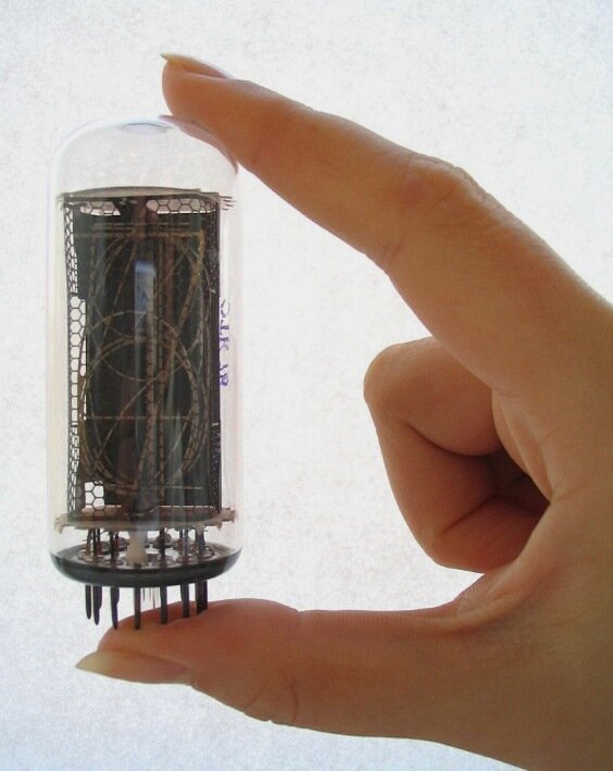 Королева газоразрядных ламп из СССР - ИН-18