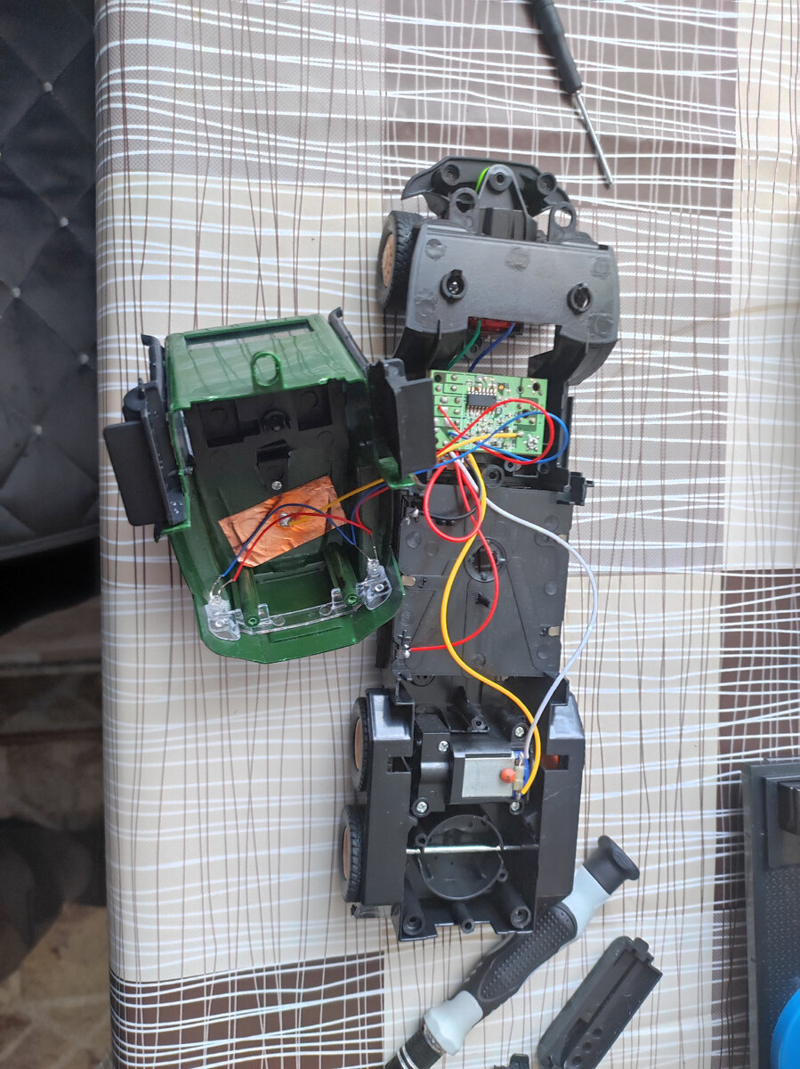 Phantom 4 pro аккумулятор пульта. Пульт бетононасоса schwing. Аккумуляторная батарея hbc ba222060. Аккумулятор для пульта 2. Аккумулятор для пульта scanreco.