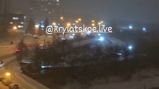 Крылатское LIVE/Соседи | В Москве до утра будет идти сильный снег — МЧС ...
