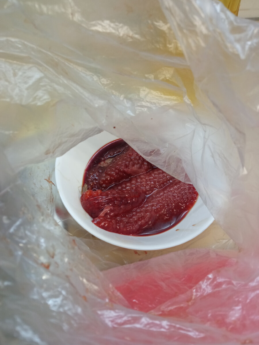 Нужно ещё очистить от пленки