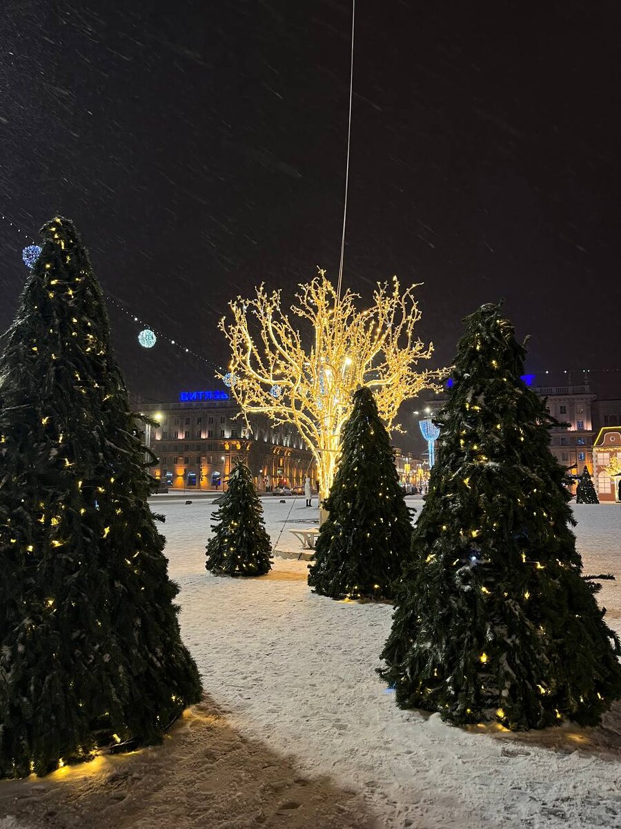 Минск город 2019. Салют "новогодняя ночь". День победы минск фото. Фейерверки в новогоднюю ночь. Беларусь минск ночь салют 2022.