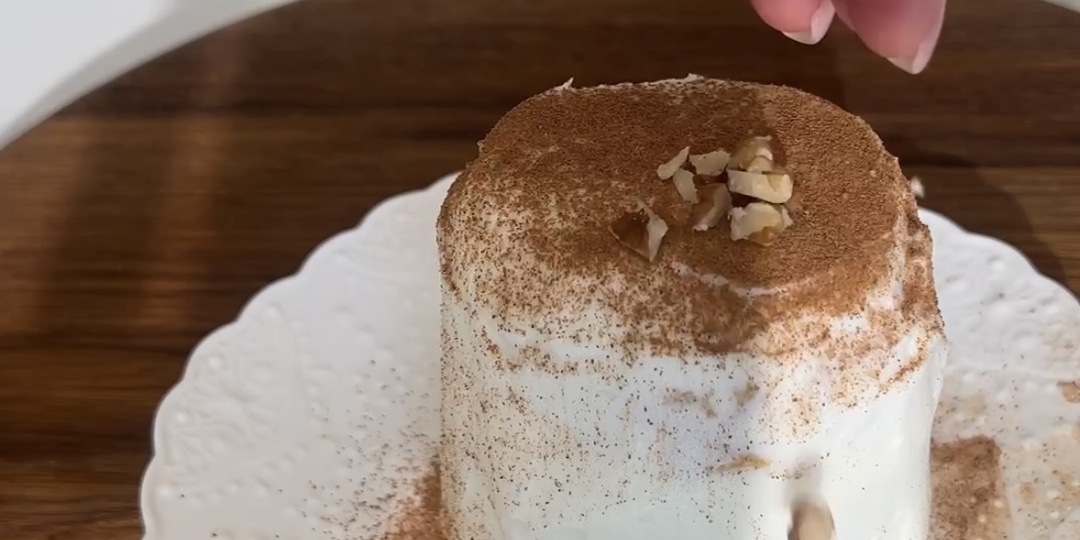 Ароматный, вкусный и ПэПэшный морковный торт в кружке. Духовка не понадобится, готовим в микроволновке.