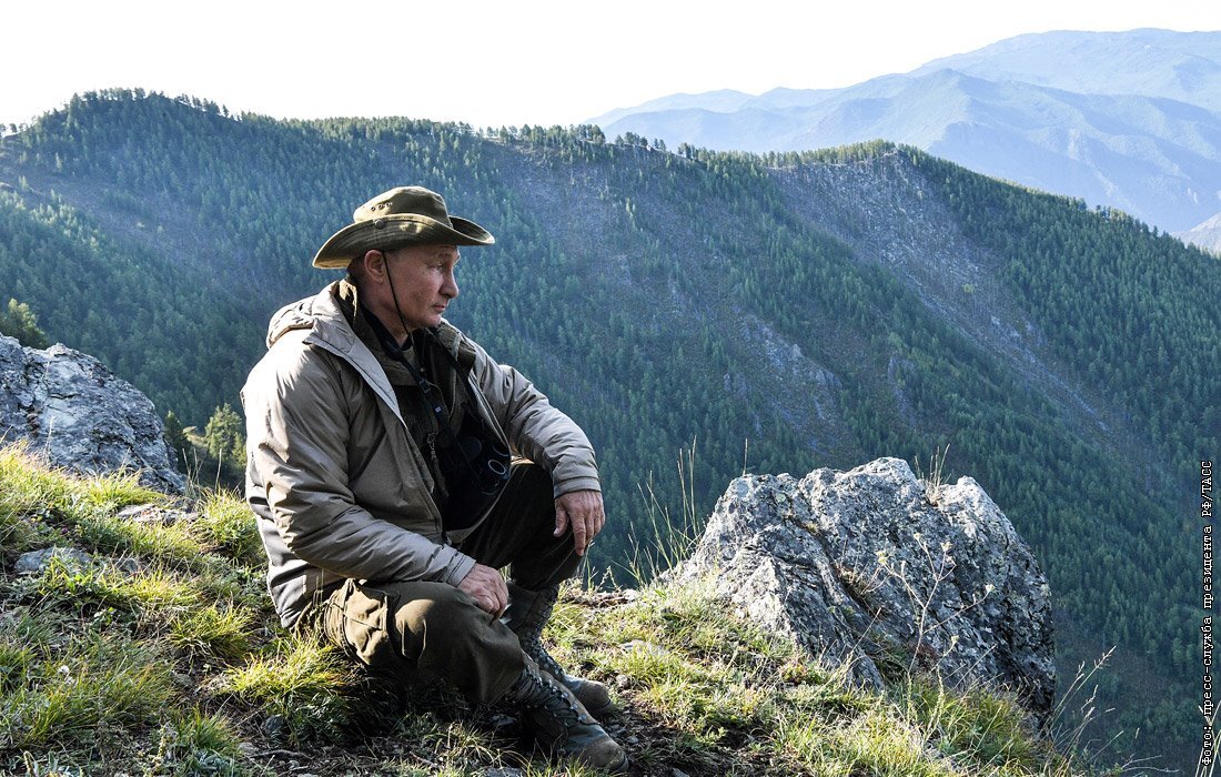 Тыва эр. Тыва эр. Тувинская национальная одежда республики тыва. Тыва шыва тон. Национальный костюм тыва тон тувинцев.