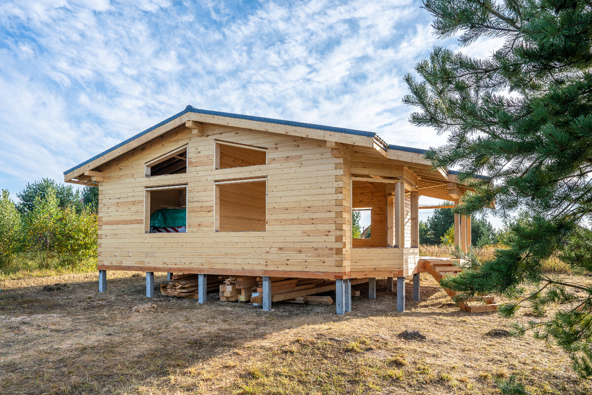 Сруб по проекту «Умилица» рядом с городом Таруса в Калужской области.