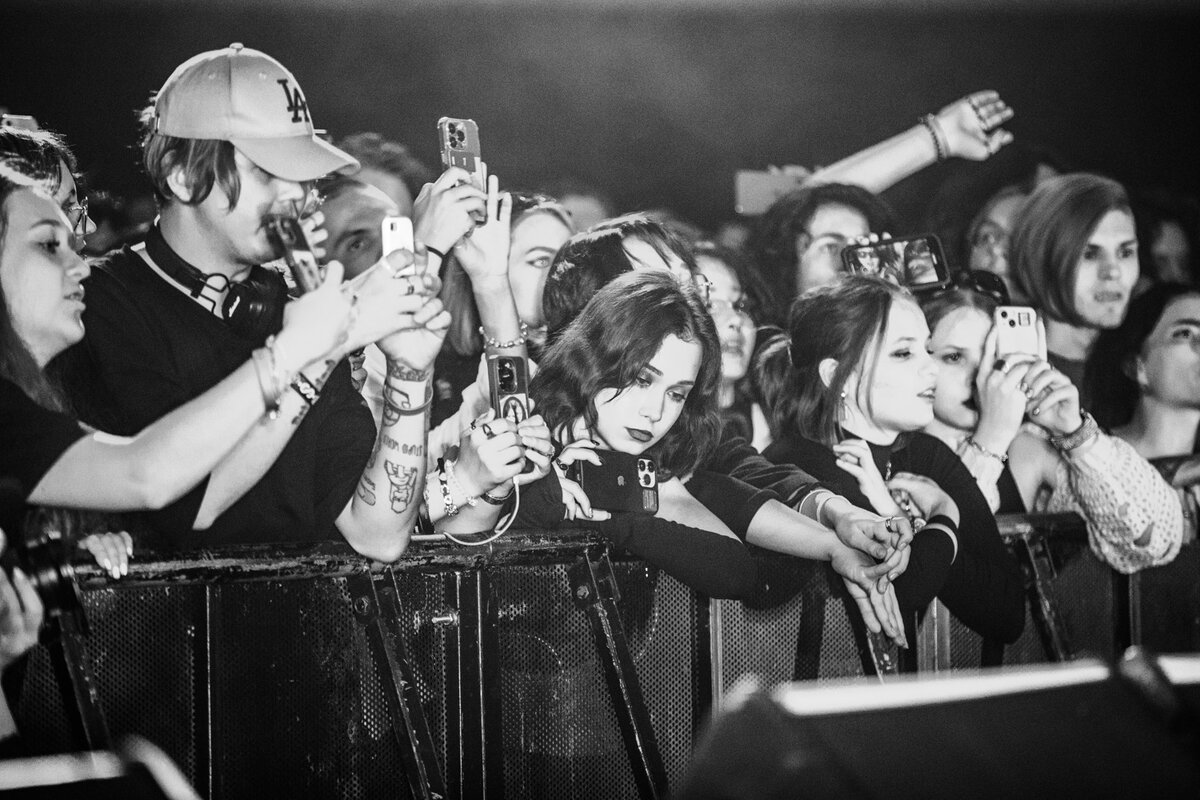 солист щенков тесли