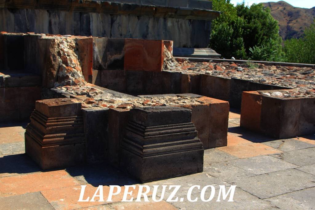 Механические часы для детей. Часы для презентации. История часов для детей. Песочные часымв древности. История в 6 часов.