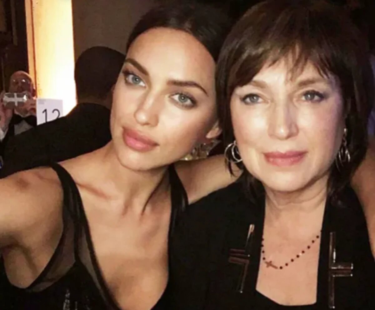 Ирина Шейк с мамой. Фото: Фото: gettyimages📷
