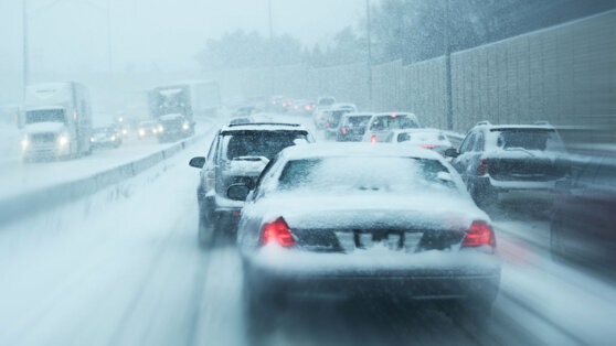    Зимний шторм оставил без света 636 тысяч домов в США Сергей Бунеев