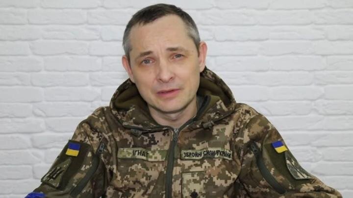 Непогода внесла свои коррективы в рамках продолжающихся боевых действий.-5