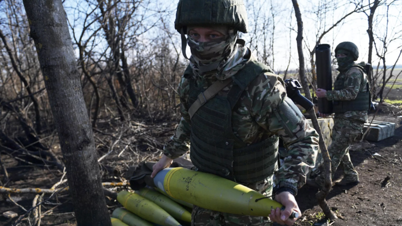     Российские военнослужащие ВС РФ  РИА Новости / Павел Лисицын