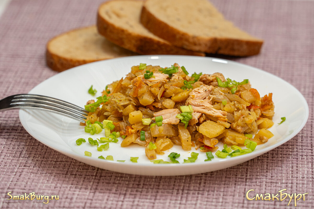 Сочное и ароматное овощное рагу с индейкой - приятный вариант для домашнего ужина!