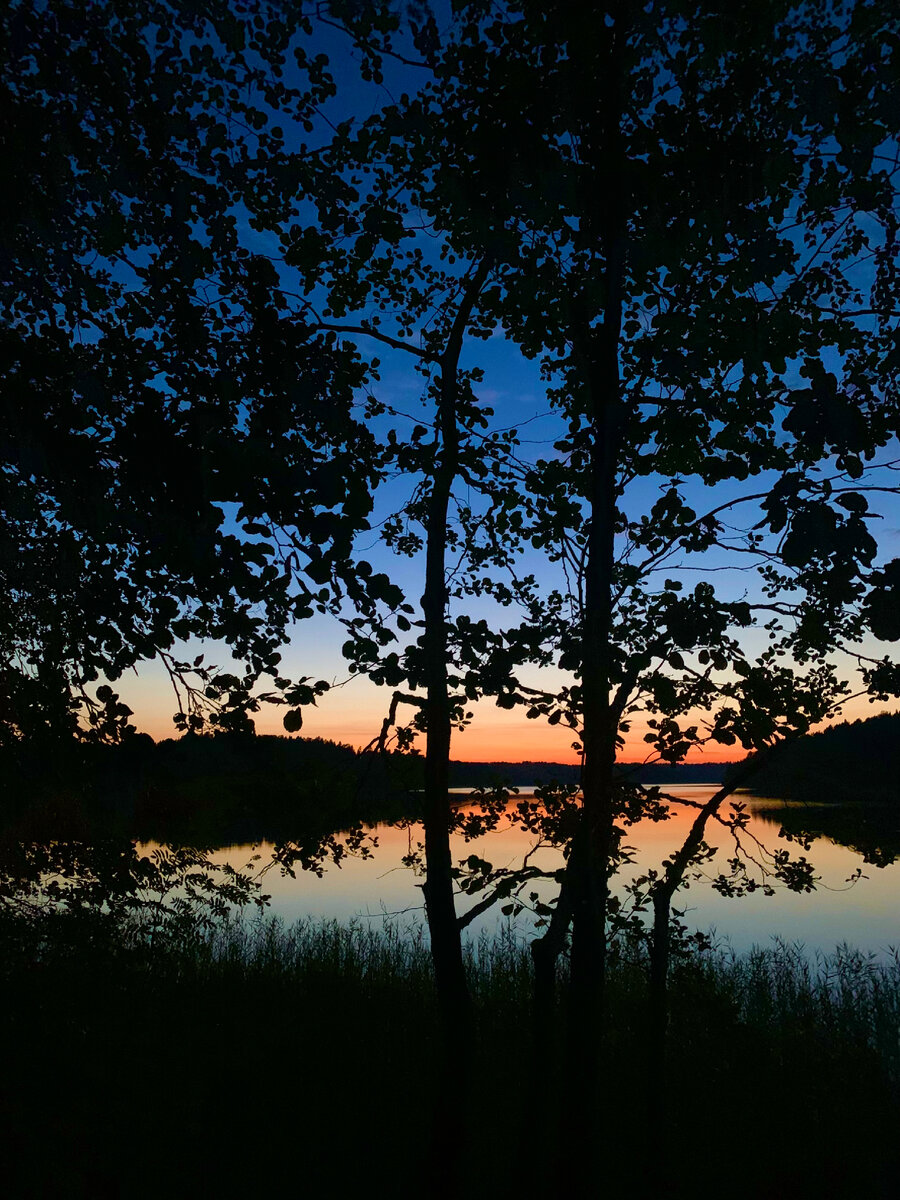 Закат на озере. Фото автора 