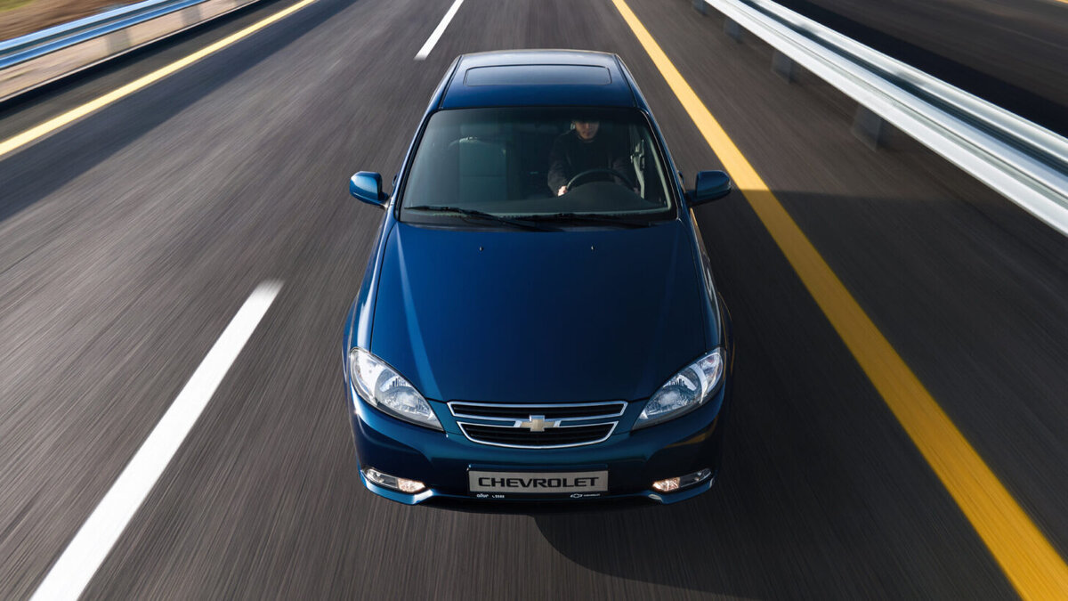    Chevrolet Lacetti. Фото Chevrolet