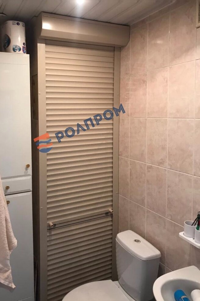 РОЛЬСТАВНИ В ТУАЛЕТ