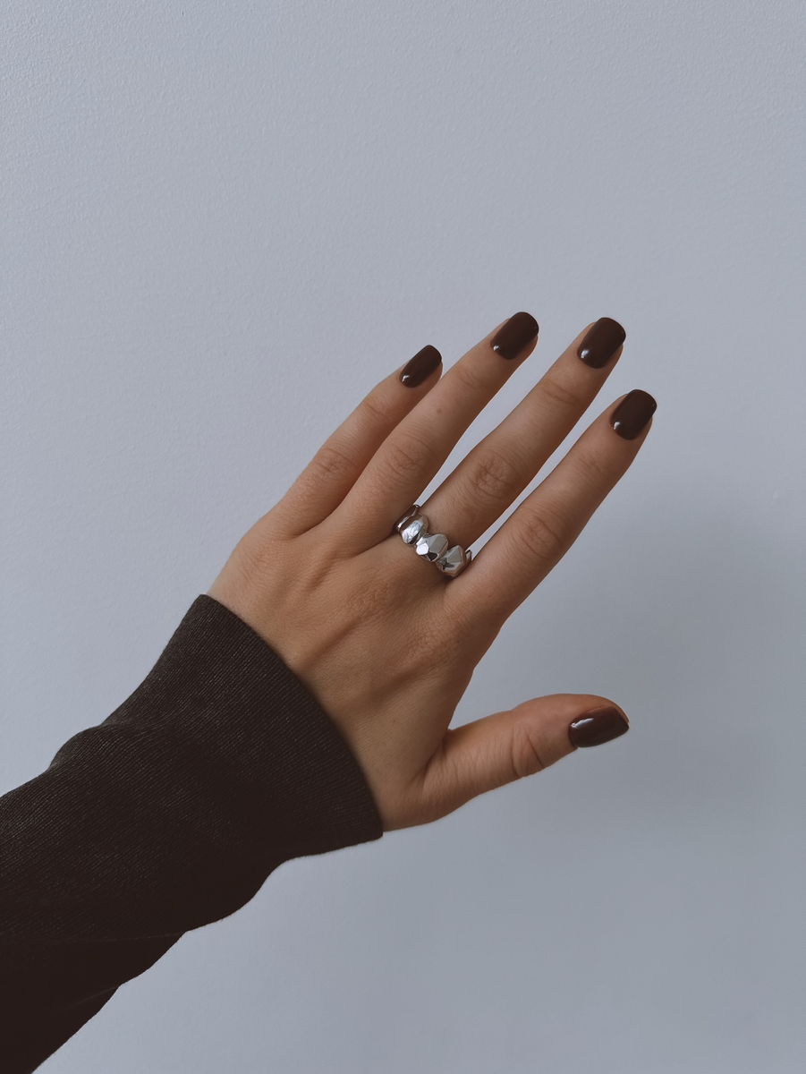 Серебряное кольцо «Цыпа»