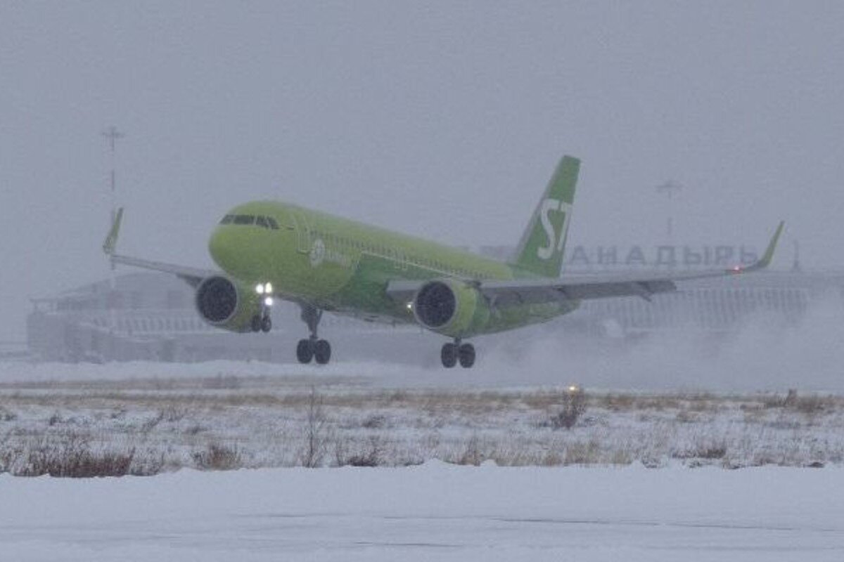 Хабаровск анадырь авиабилеты. Самолет s7. Анадырь Новосибирск самолет. Самолет Чита Чукотка. Самолёт с Анадырь на Москва 28 января.