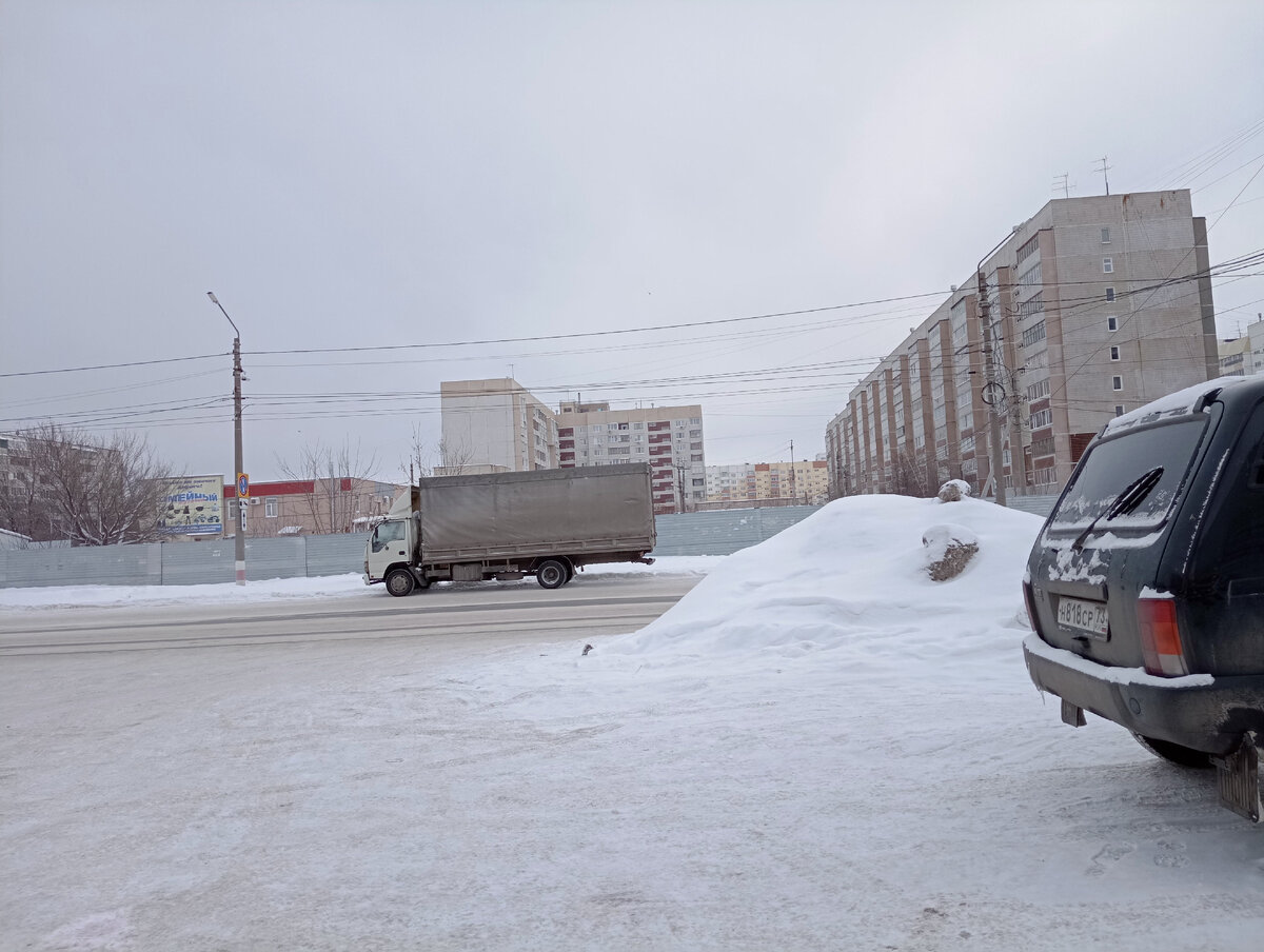 Кругом горы снега в этом году