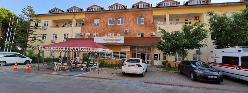 Alanya District Health Directorate Alanya İlçe Sağlık Müdürlüğü. Больница для прикрепления.
