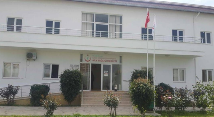 Kargicak Aile Sağliği Merkezi. Поликлиника, где находится семейный доктор. Кыргыджак. Аланья