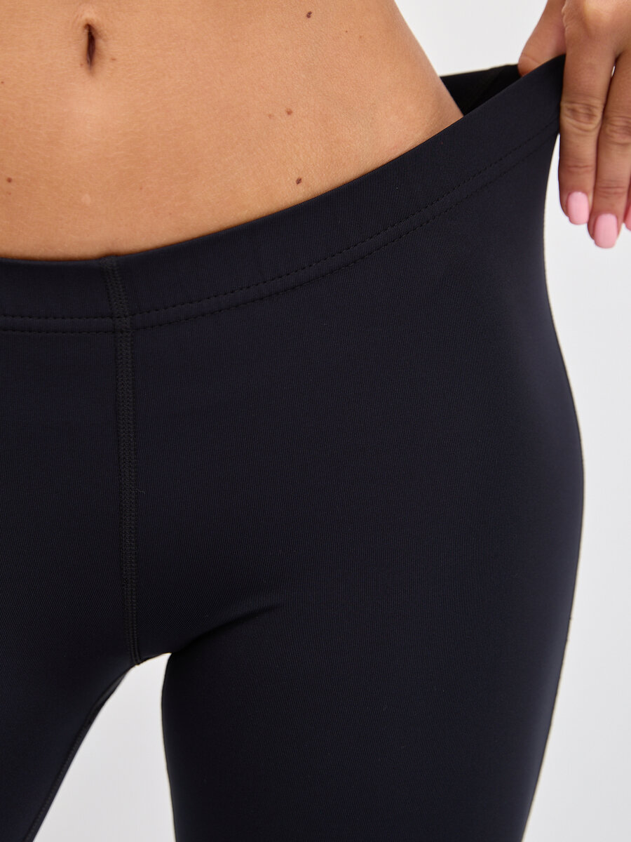 Первоисточник изображения: https://www.ozon.ru/product/leginsy-dlya-zhenshchin-1096833971/