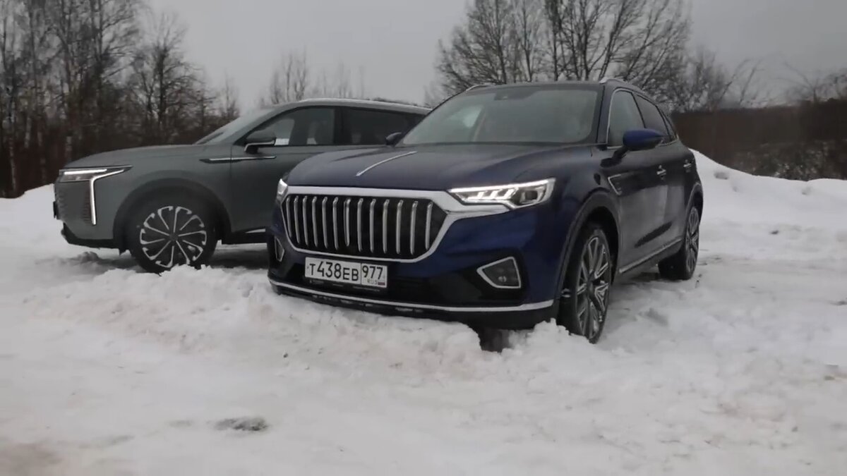 Exeed RX против Honqgi HS5