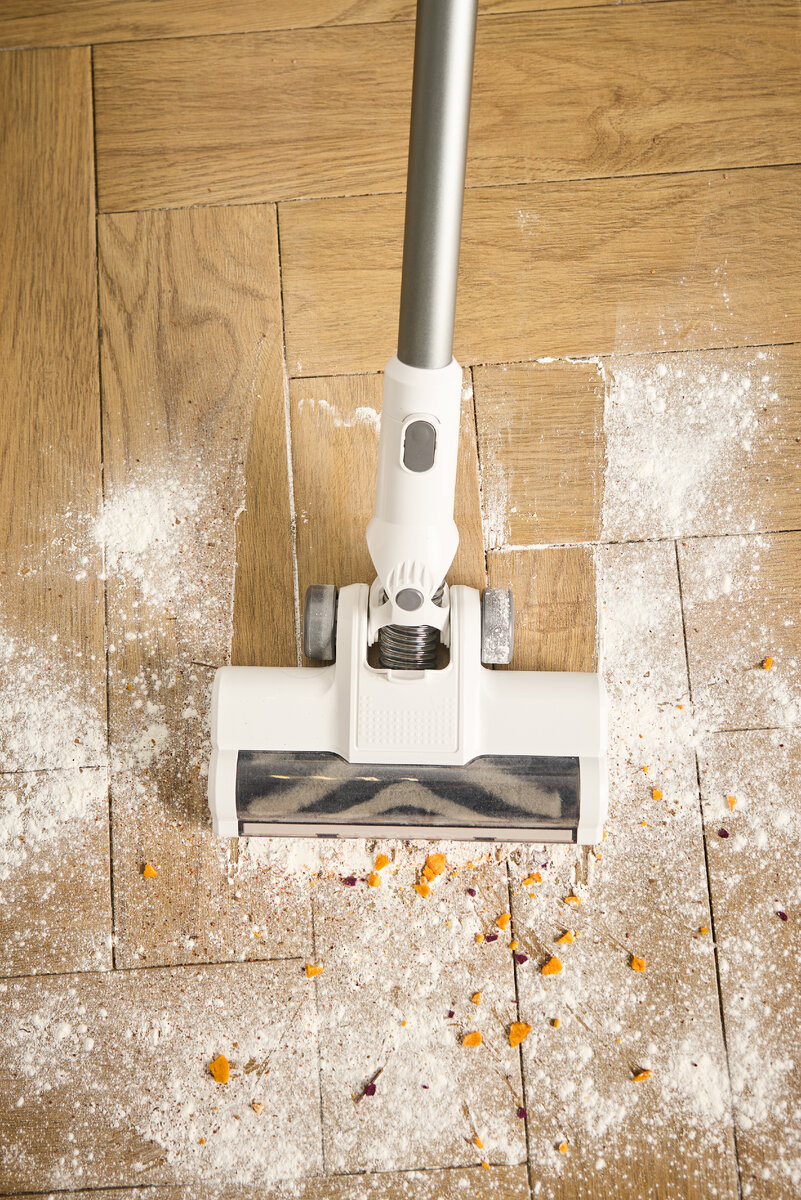 Беспроводной вертикальный пылесос Futula V10