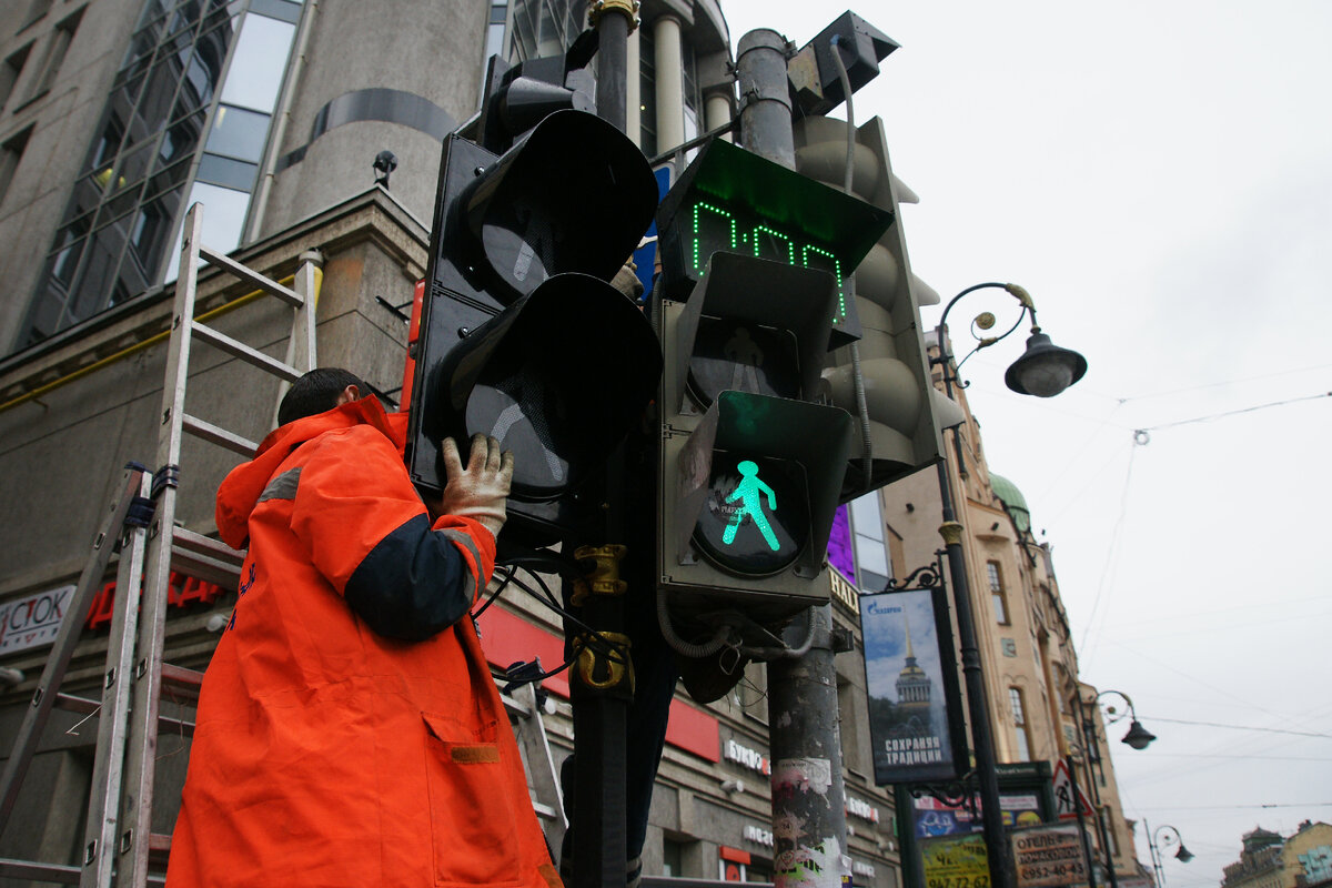 Светофор с системой распознавания лиц протестировали в Москве | Открытие |  Авто | Дзен