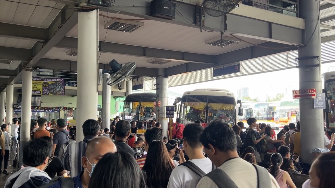 Автовокзал в Маниле