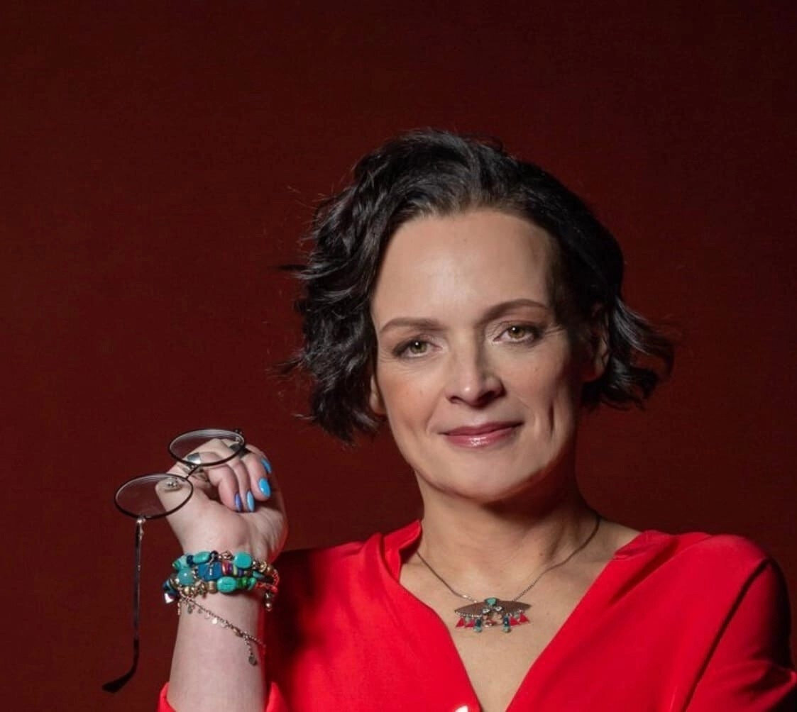        Ирина Молвинская