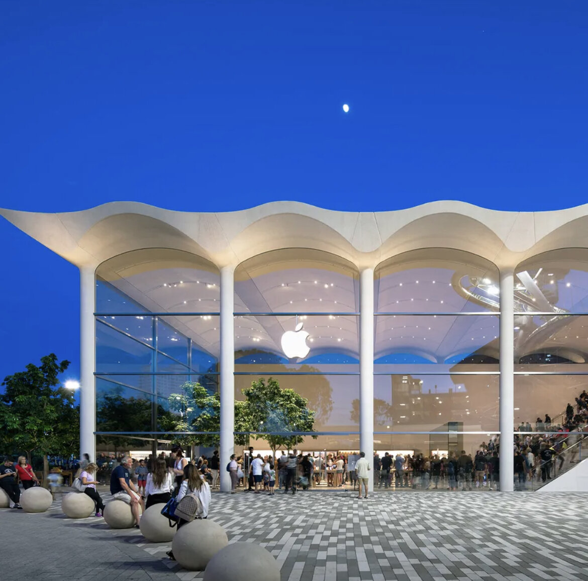 Магазин Apple в Майами, США. Фото: Foster + Partners