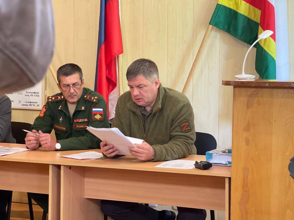 Михаил Ильин (справа) / Фото: telegram.org / Админка Ленобласти