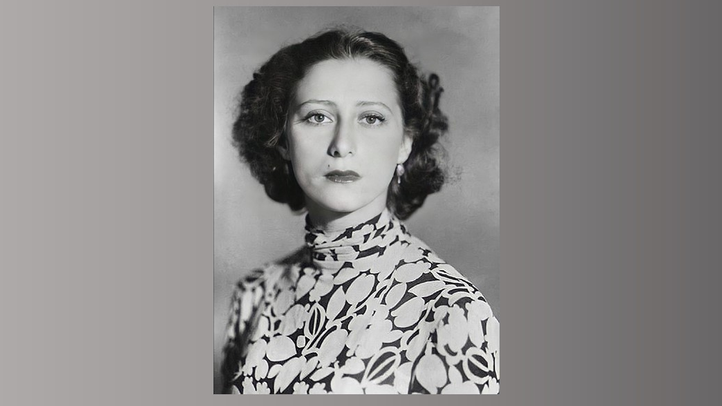 Майя Плисецкая старалась держать правильную осанку не только на сцене.