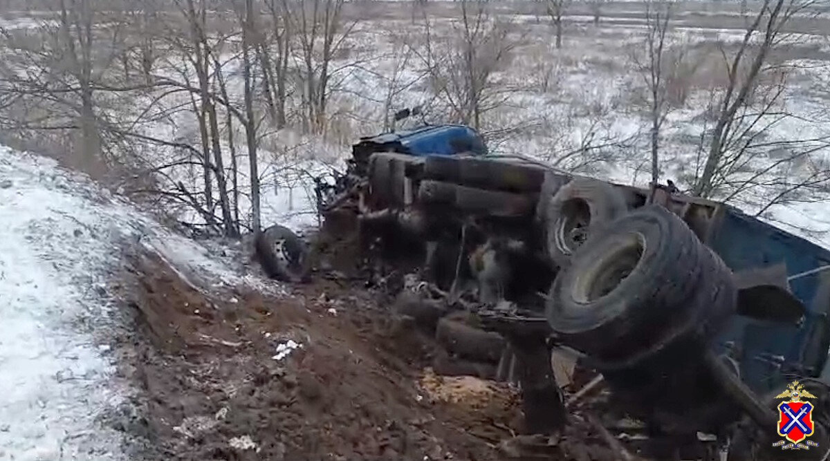 Женщина погибла в ДТП с КамАЗом 20-летнего водителя под Волгоградом ...