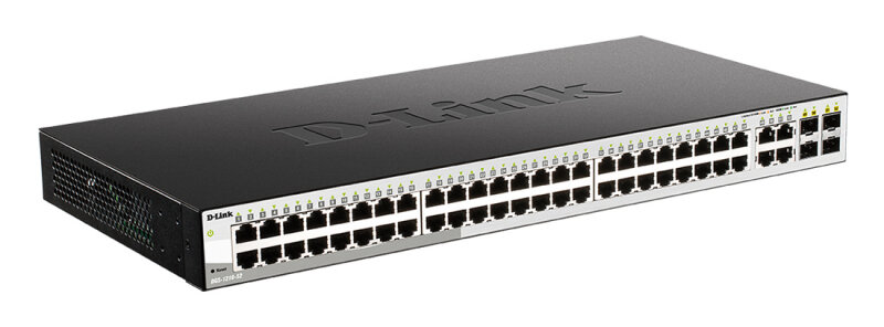 Коммутатор второго уровня. Прописали VLAN'ы и, обязательно, защита от "петли".