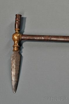 Трубочные томагавки В форме орлиного клюва Имеется очень мало изображений этих томагавков. При том, что их дизайн великолепен.-20