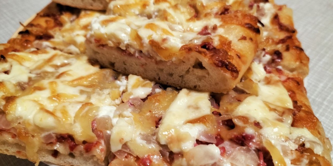 Бездрожжевое тесто для пиццы. Моментальное, мягкое и тонкое. Вкусней, чем в пиццерии