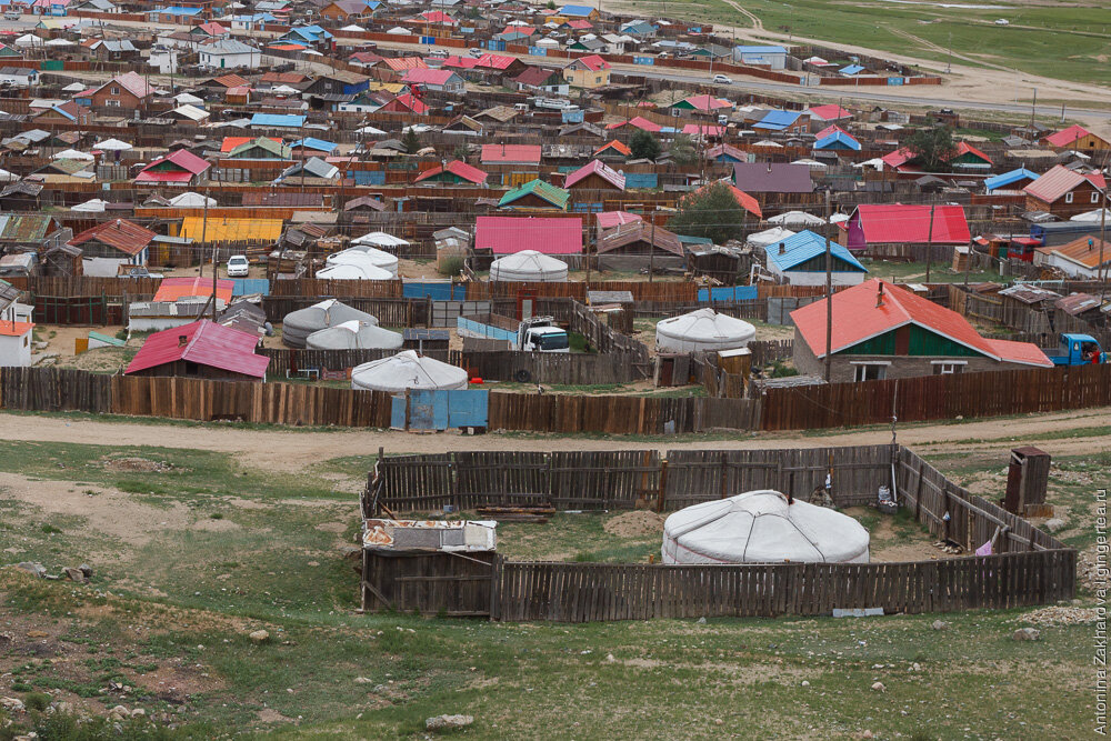 Как монголы упорно не хотят жить в комфорте и цивилизации
