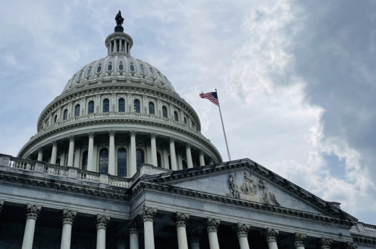    «Живут за чужой счет».