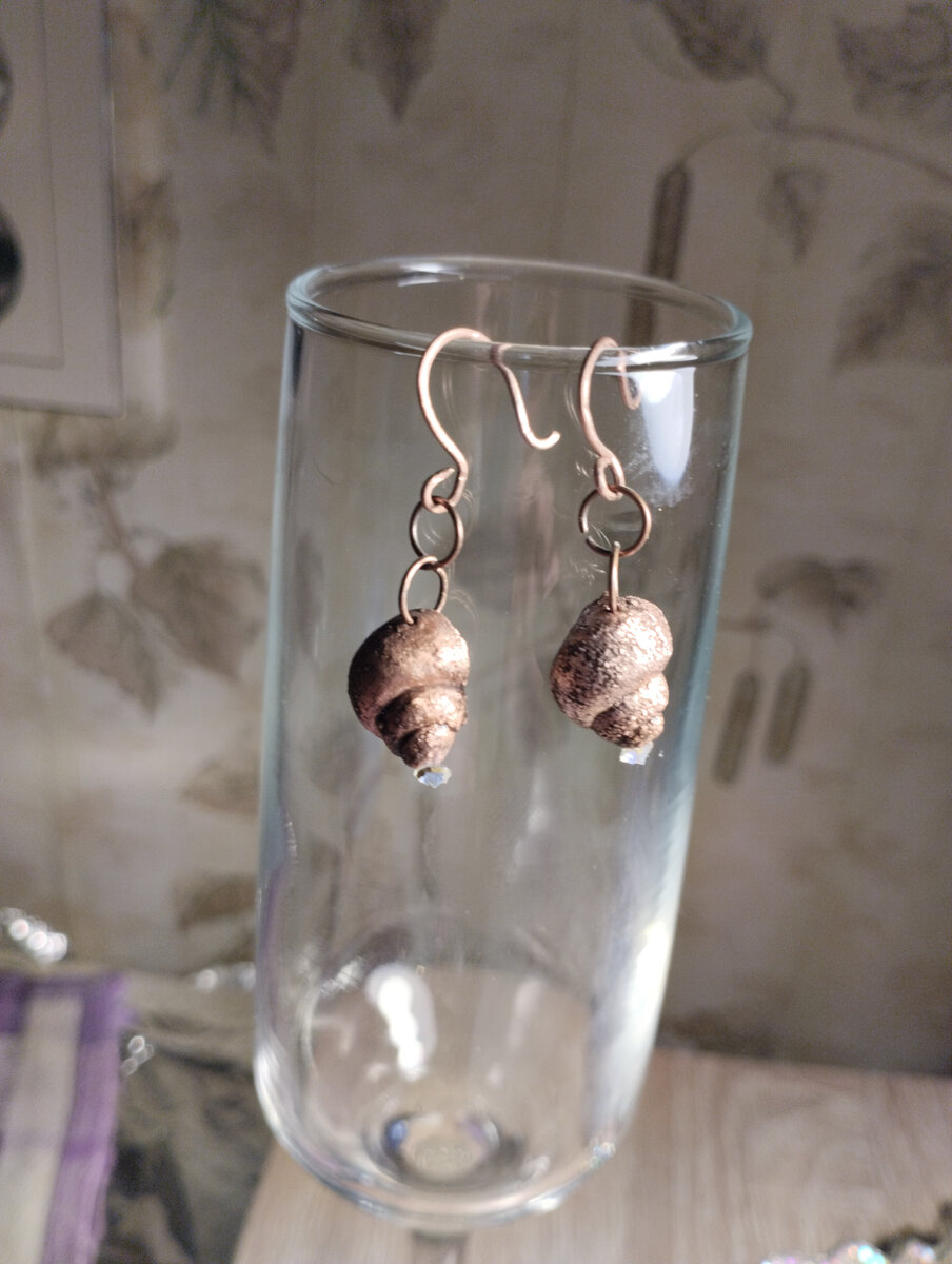 Серьги из ракушек, которые я подарила внучке