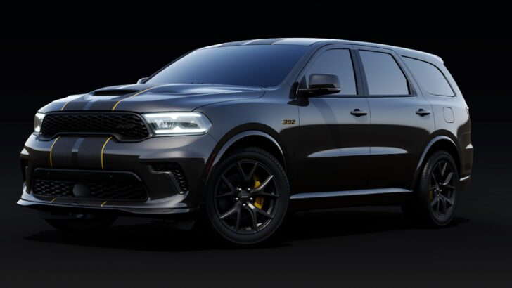 Dodge Durango SRT 392 AlcHEMI 2024 года. Источник изображения: Stellantis